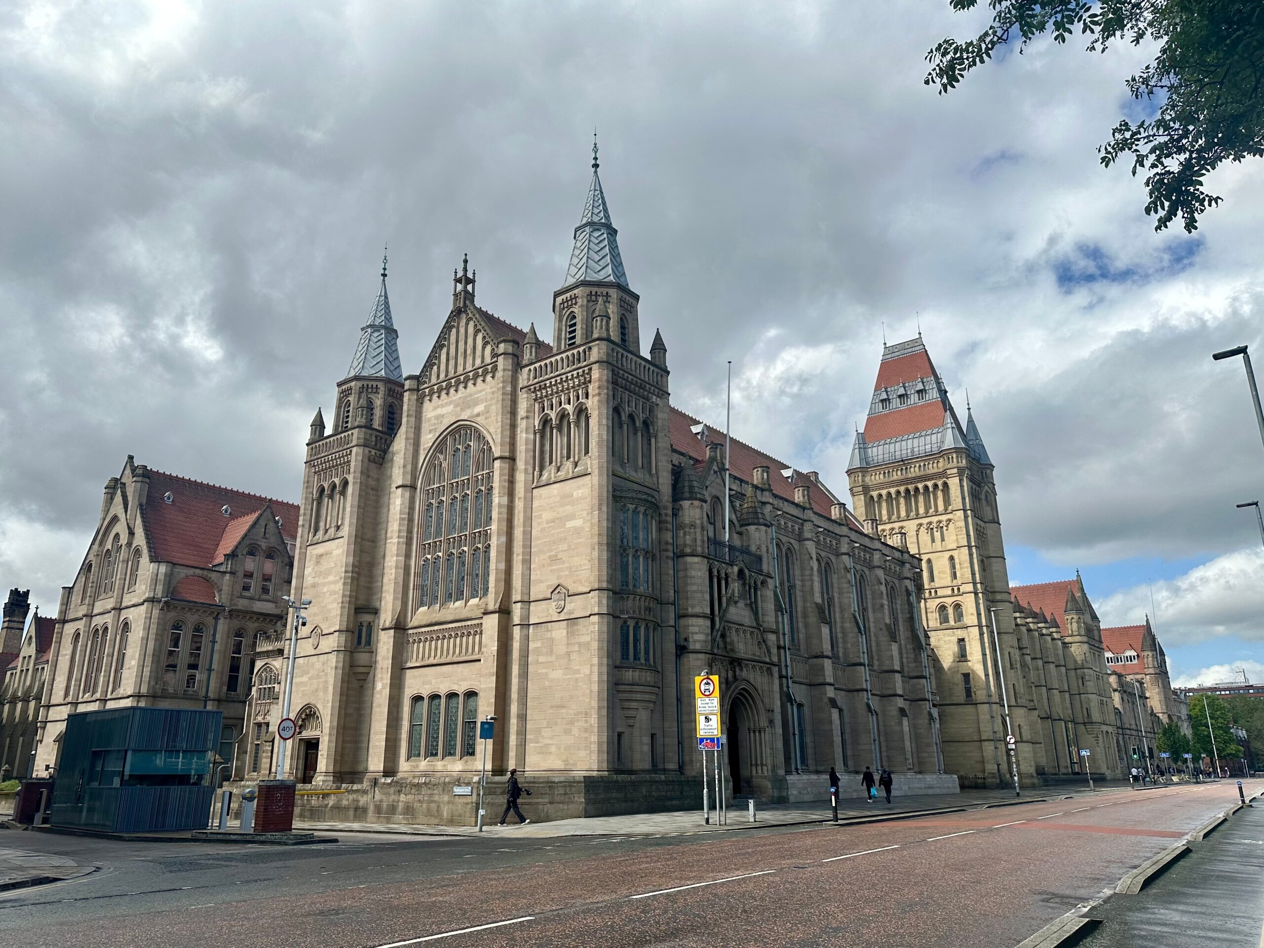 Manchester University to restart Tel Aviv partnership despite student opposition