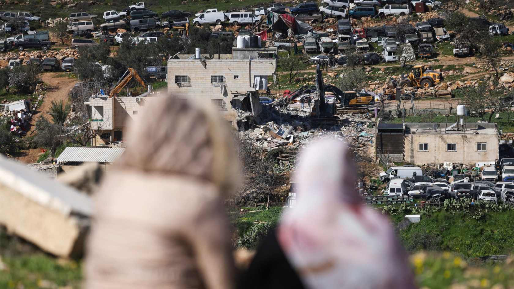 UK tax agency threatened with legal action over Israeli settlement trade, says report