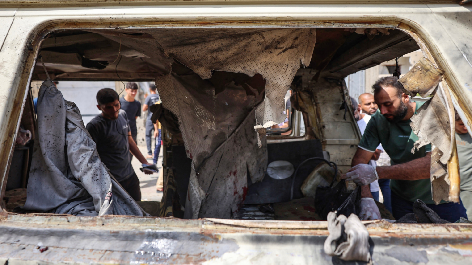 Israel kills eight in Gaza as ceasefire violations continue a year on