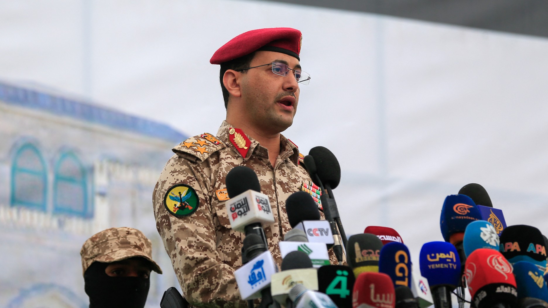 Houthi forces warn against use of Saudi airports following Riyadh attack