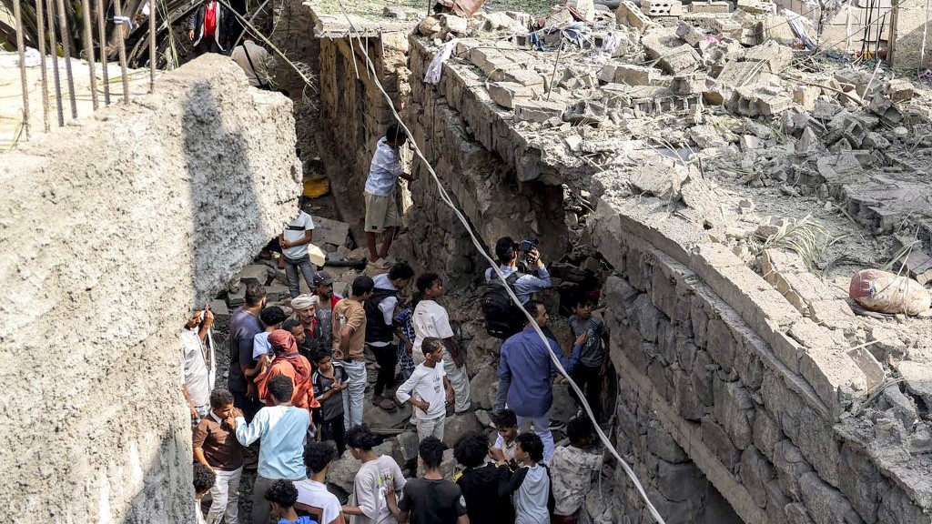 Houthis strike Saudi-led coalition targets after saying kingdom killed eight fishermen